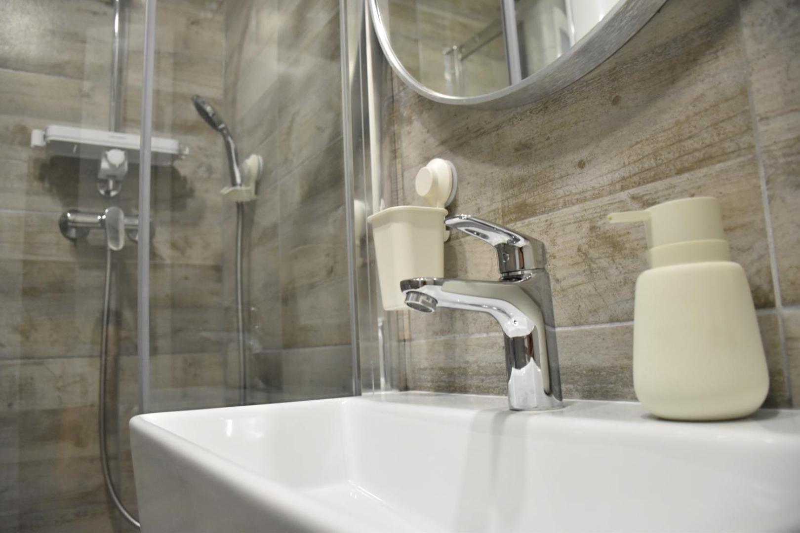 Studio Apartment Una Póla Kültér fotó